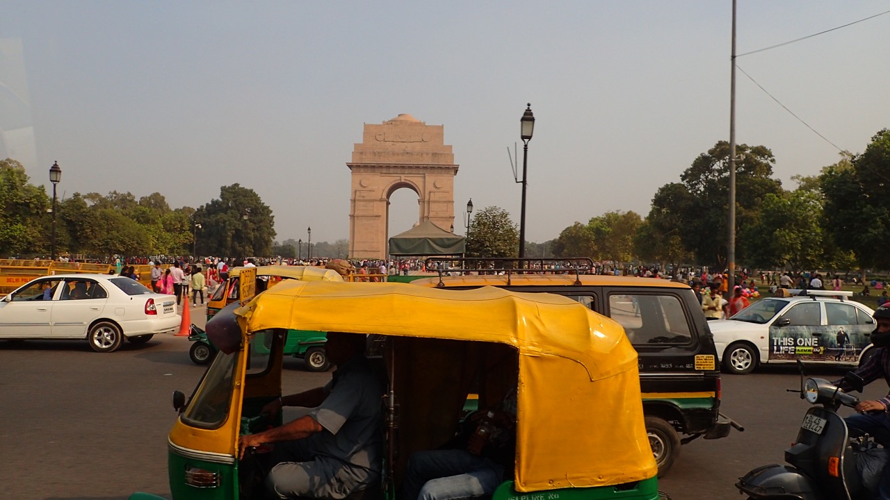India Gate e o movimento de rua em Deli